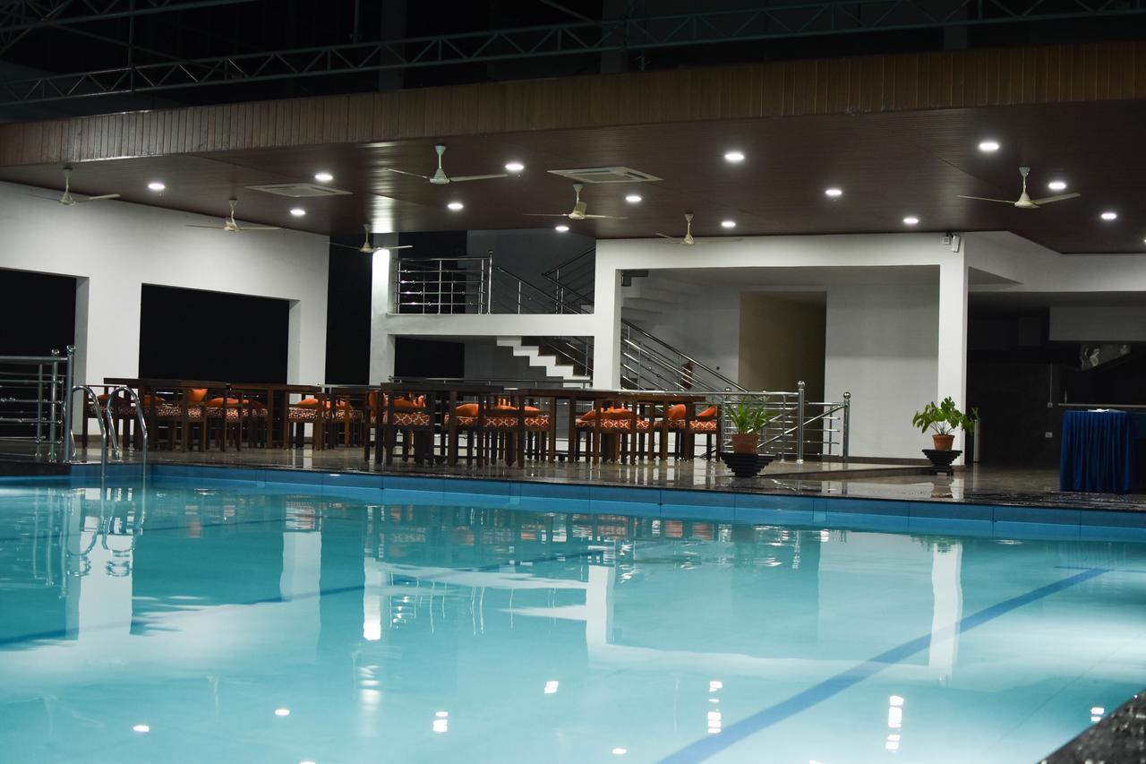 Hotel Kohinoor Alwaye Zewnętrze zdjęcie